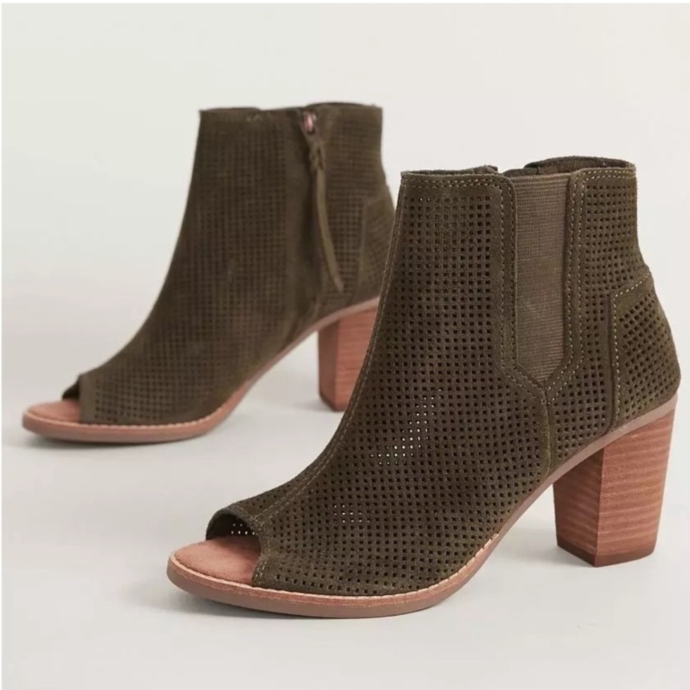 TOMS Majorca Peep Toe Booties Olive Army Green Suede Mesh Wood Block Heel Size 6